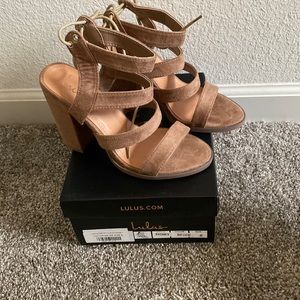 Beige heels